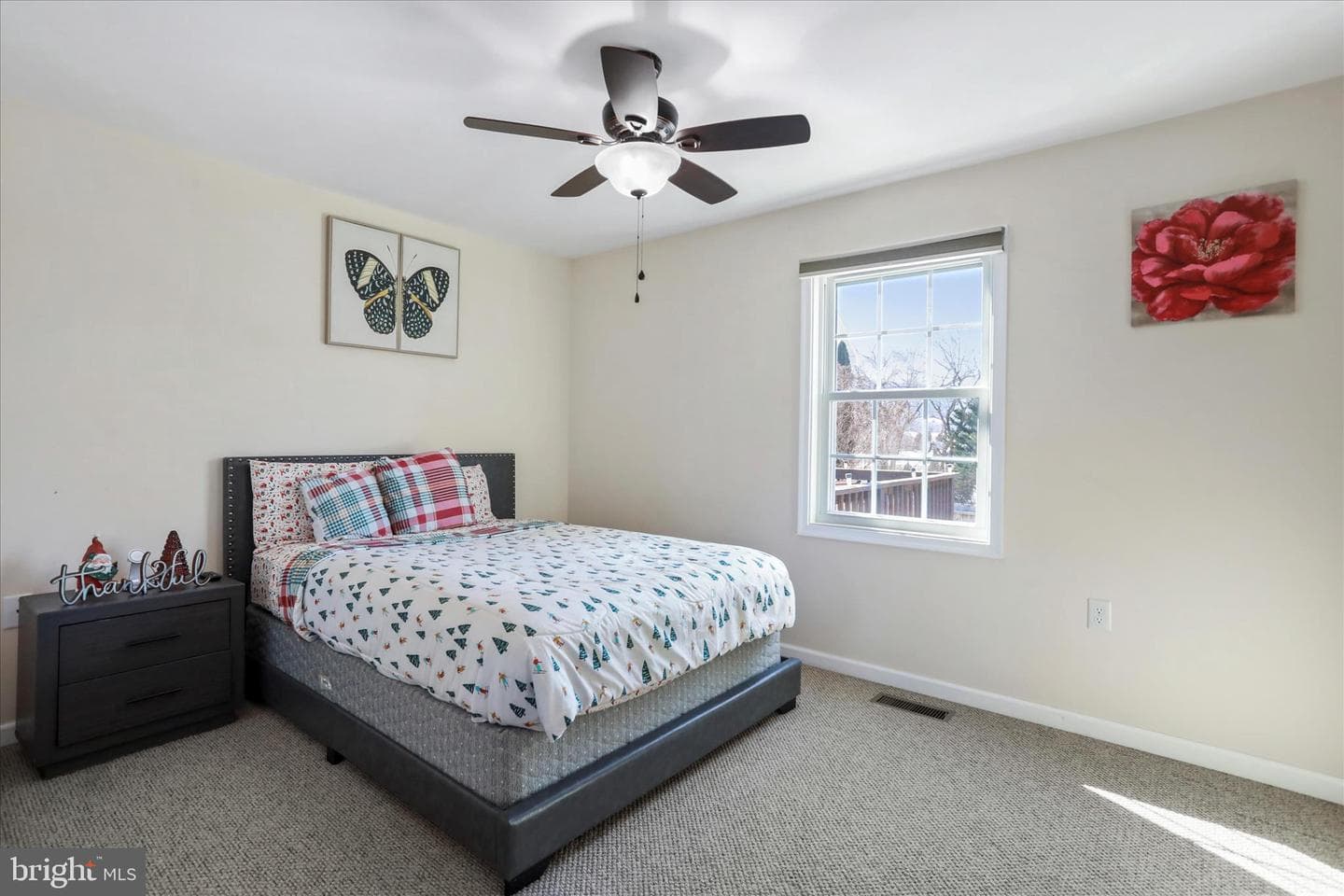 300 Park Road photo 21