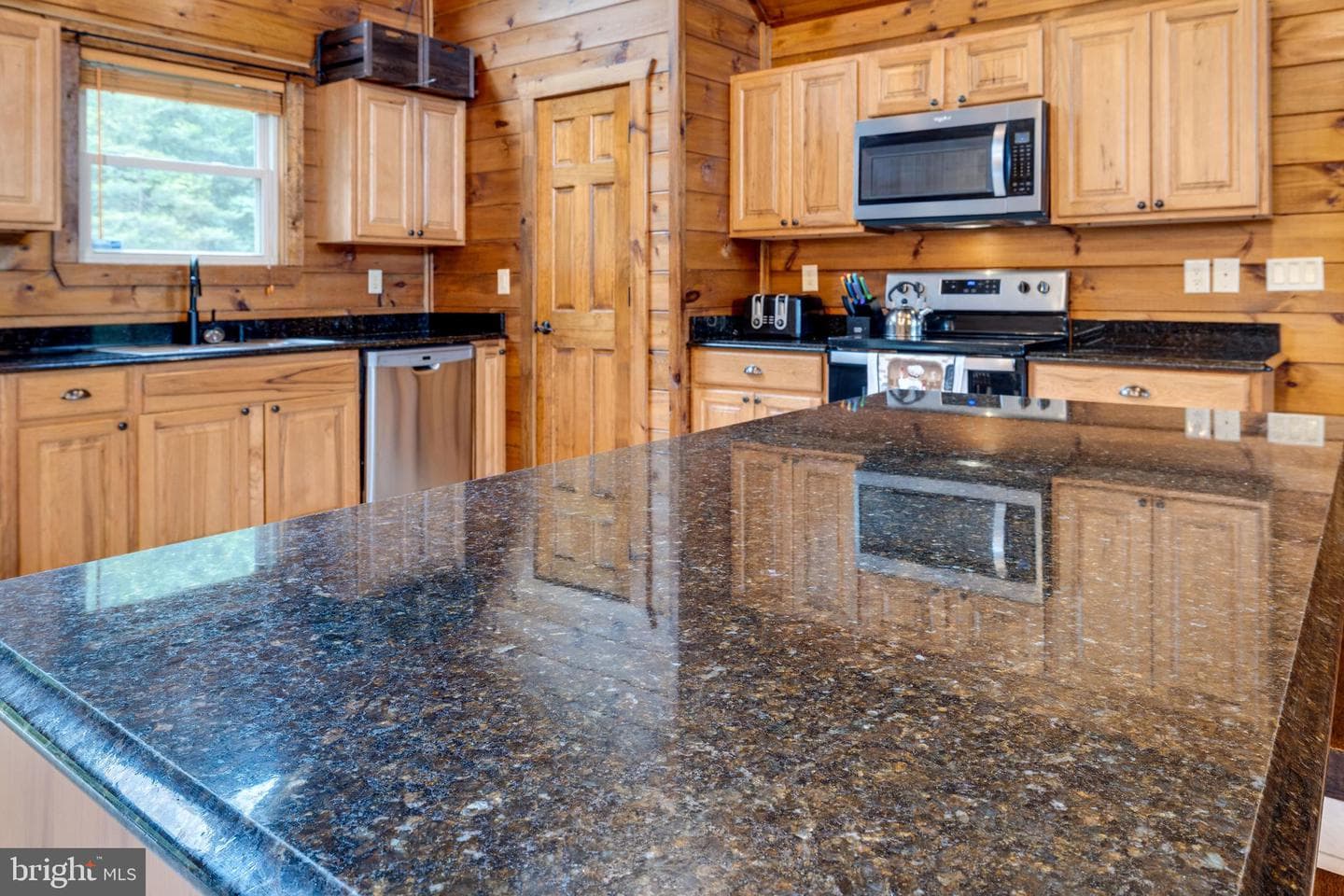 259 Log Home Place photo 15