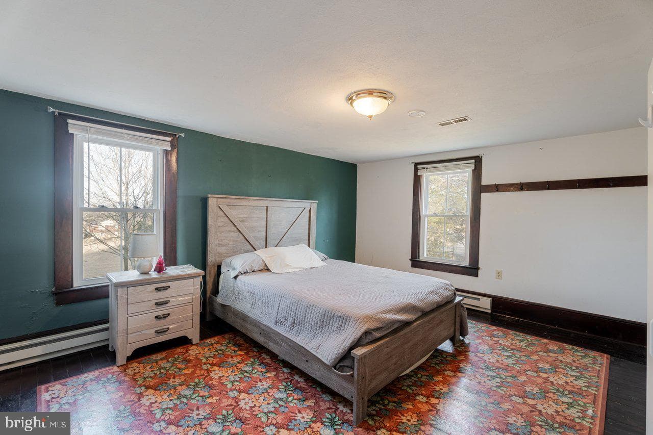 723 Sedwick Road photo 28