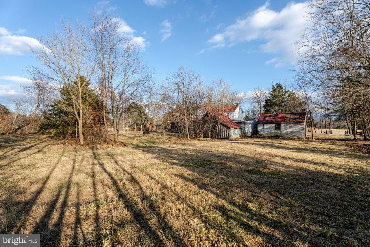 723 Sedwick Road photo 48