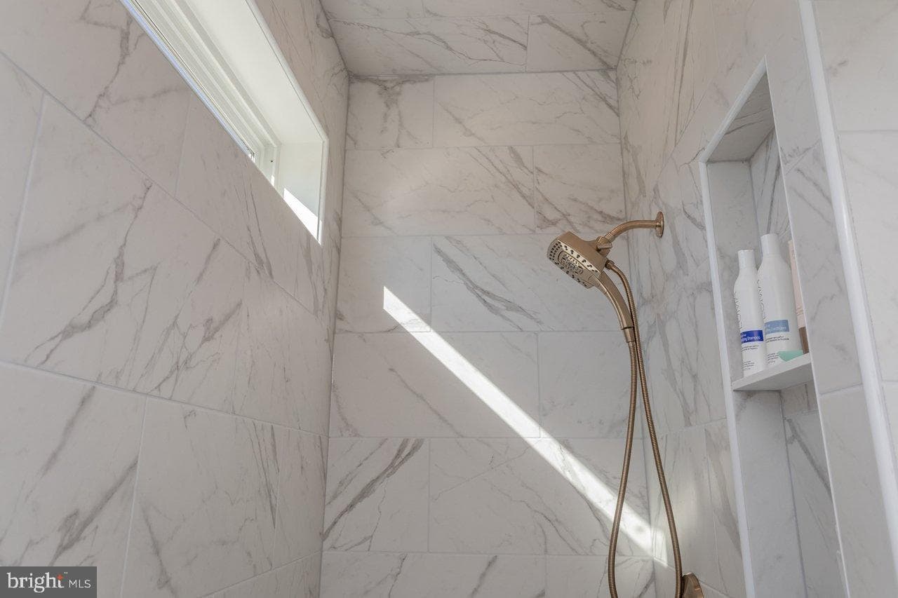 215 Forrest Drive photo 49