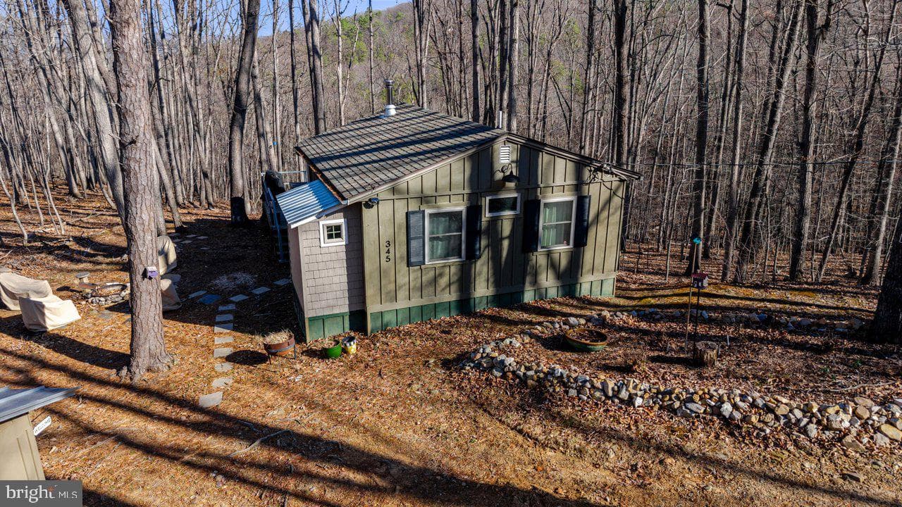 345 Wildwood Lane photo 41