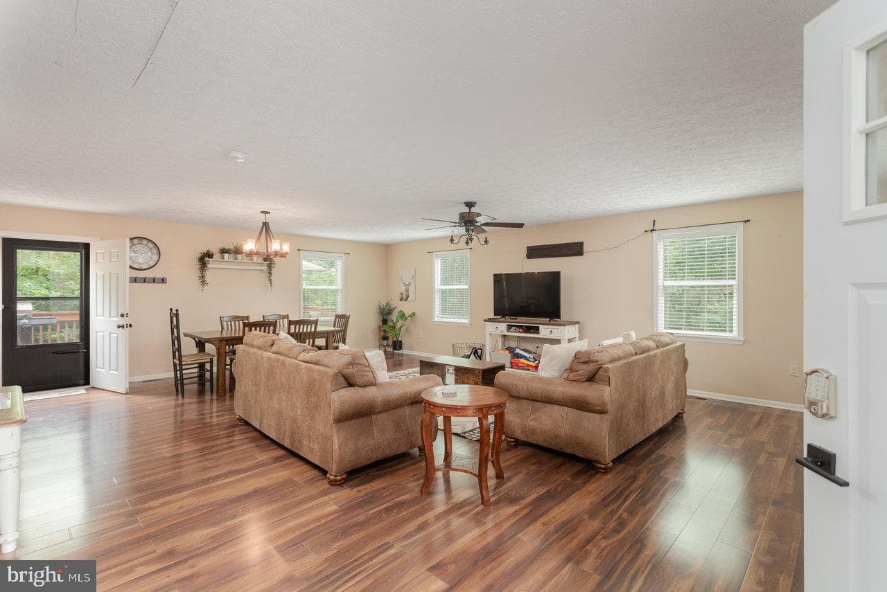 159 Park View Lane photo 5