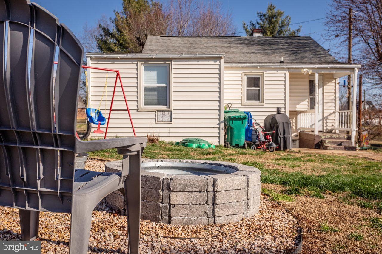 82 Rosser Drive photo 22