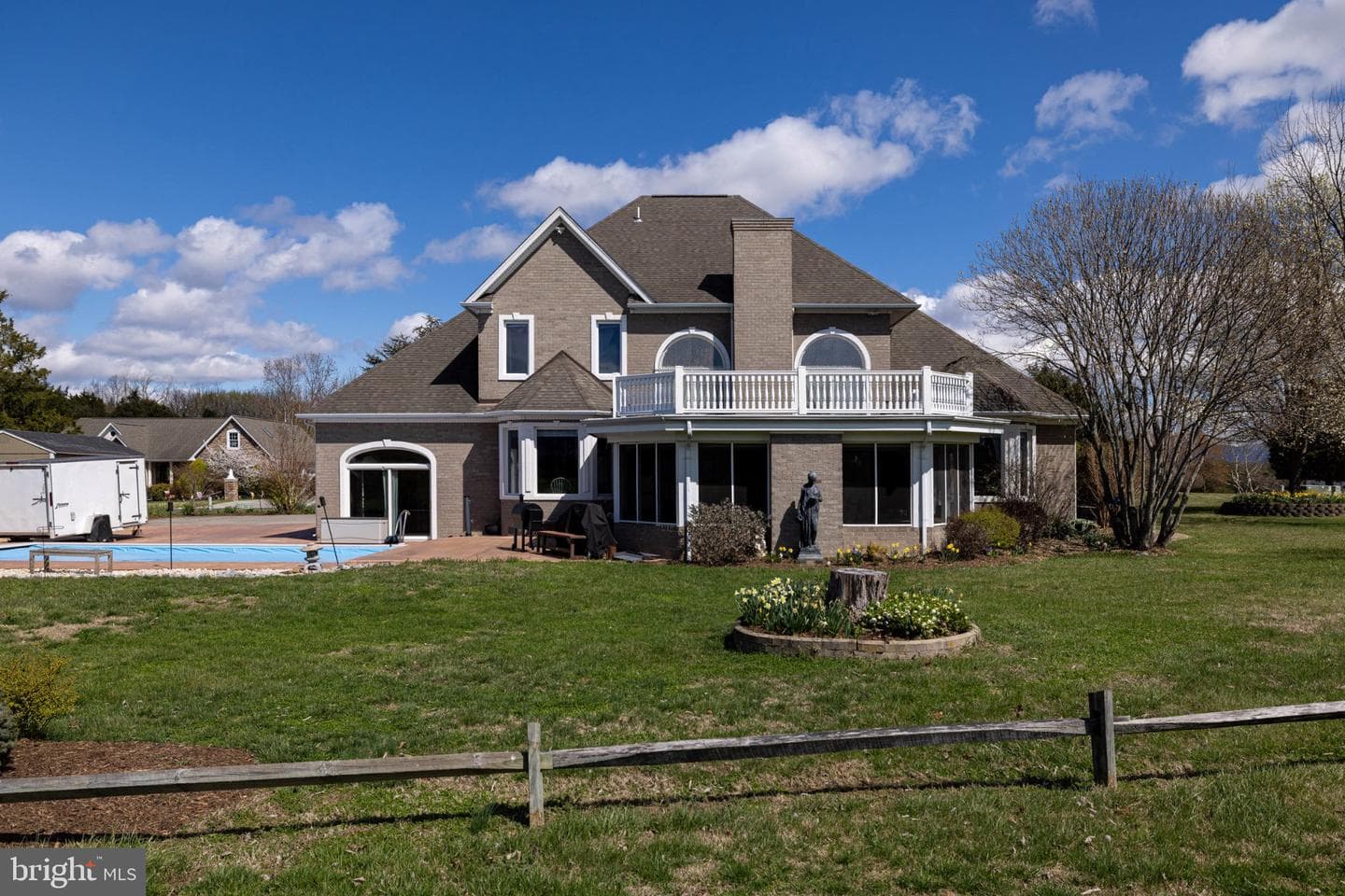 485 Beall Avenue photo 79