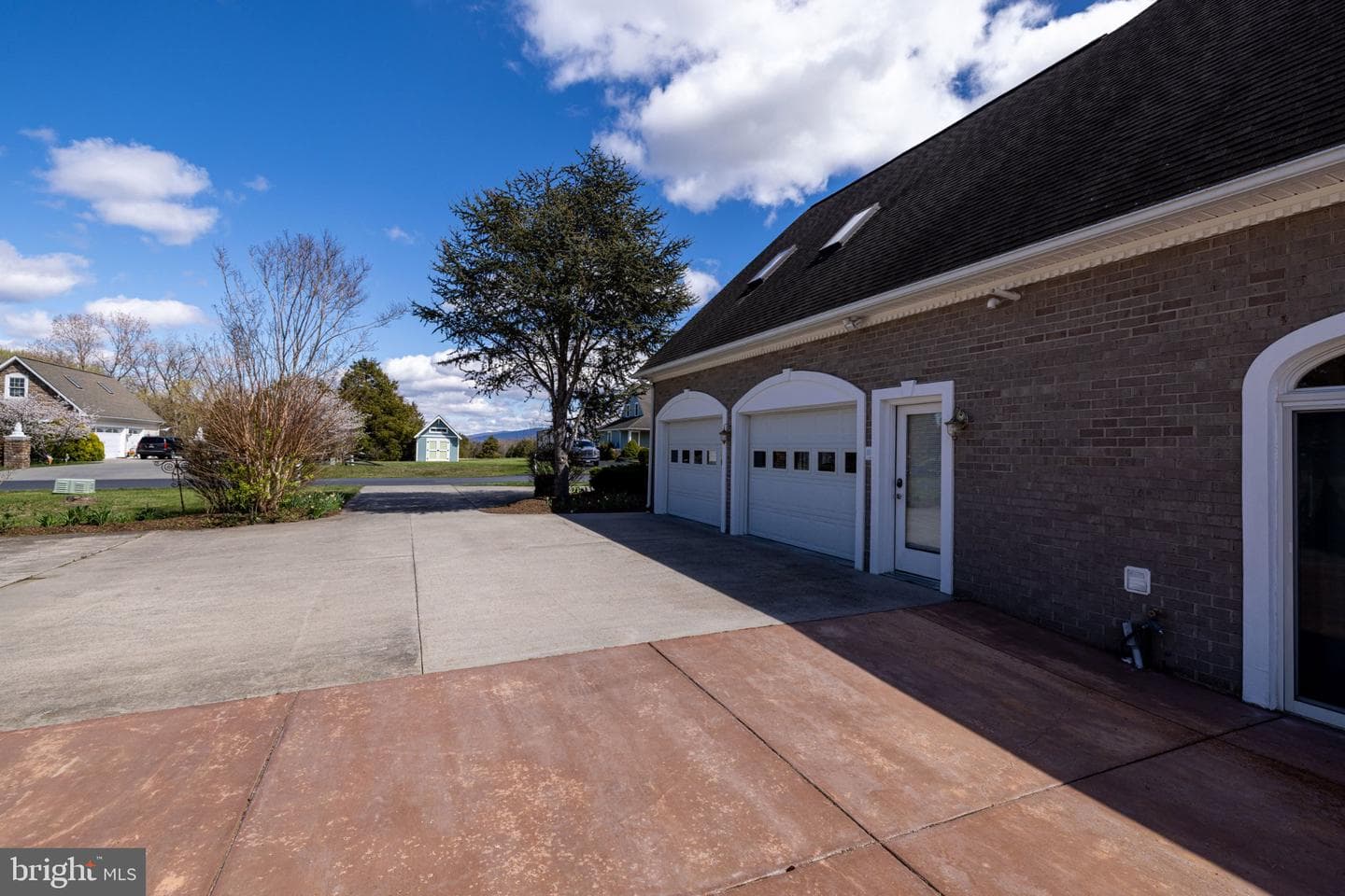 485 Beall Avenue photo 90