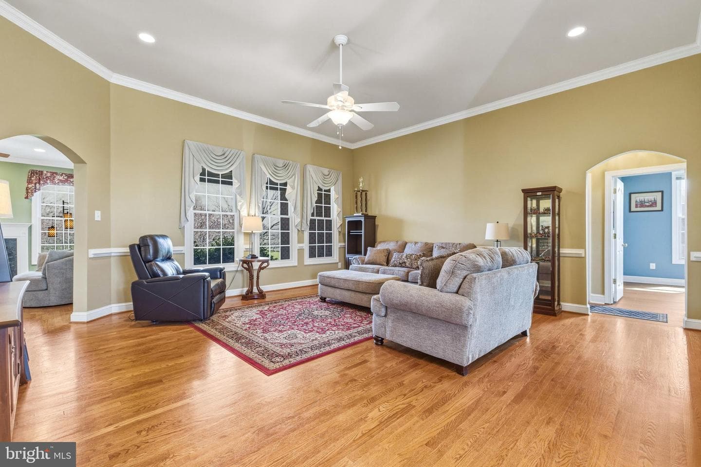 400 Beall Avenue photo 17