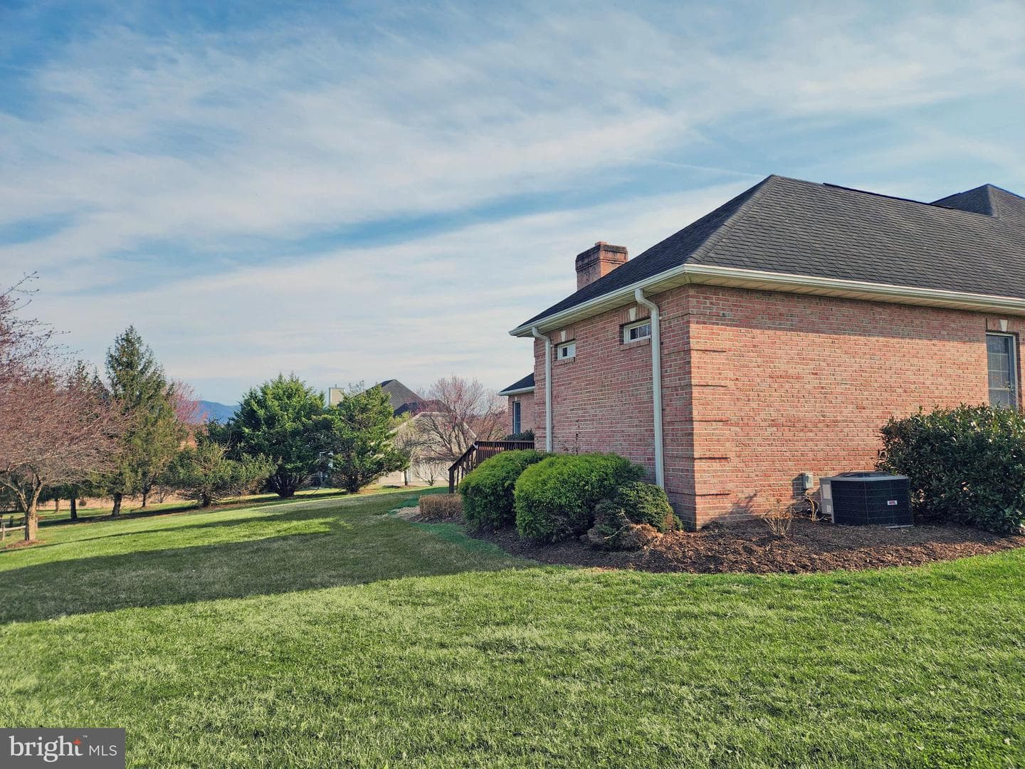 400 Beall Avenue photo 4