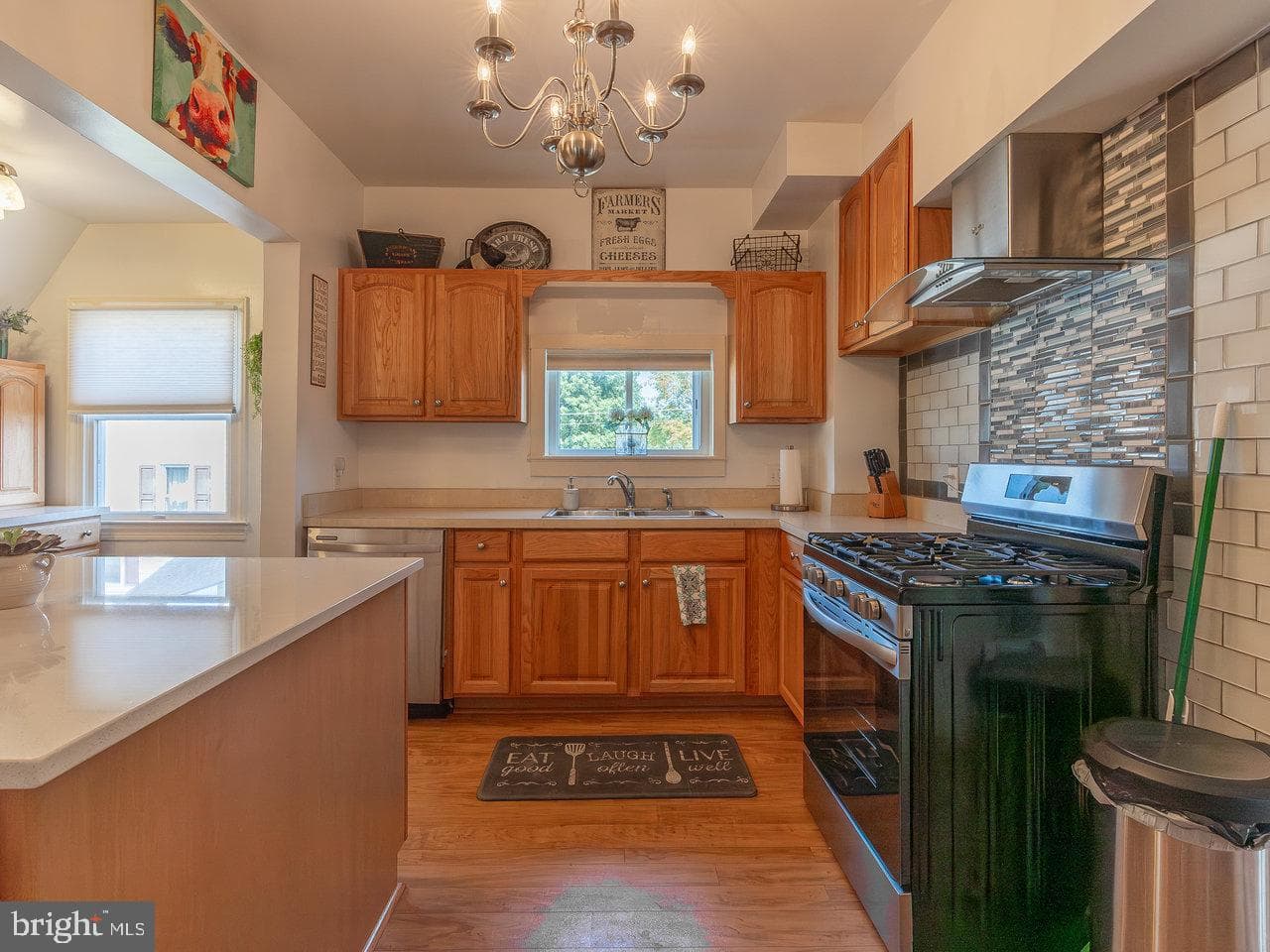 113 W Main Street photo 31