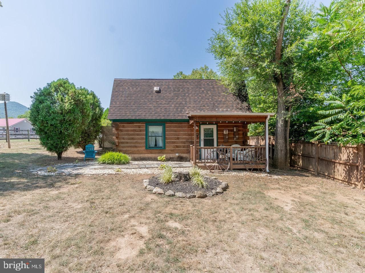 113 W Main Street photo 82