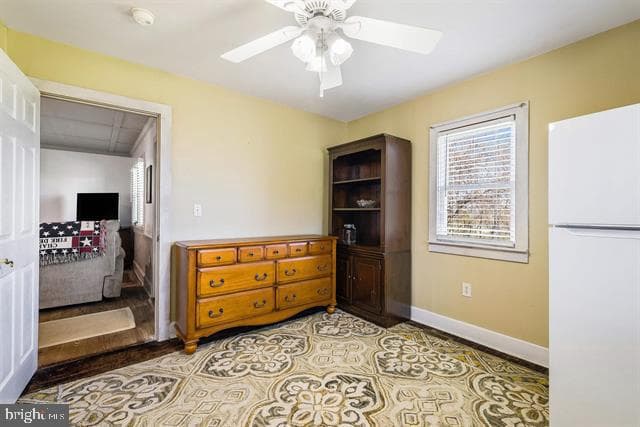 160 Honeysuckle Lane photo 18