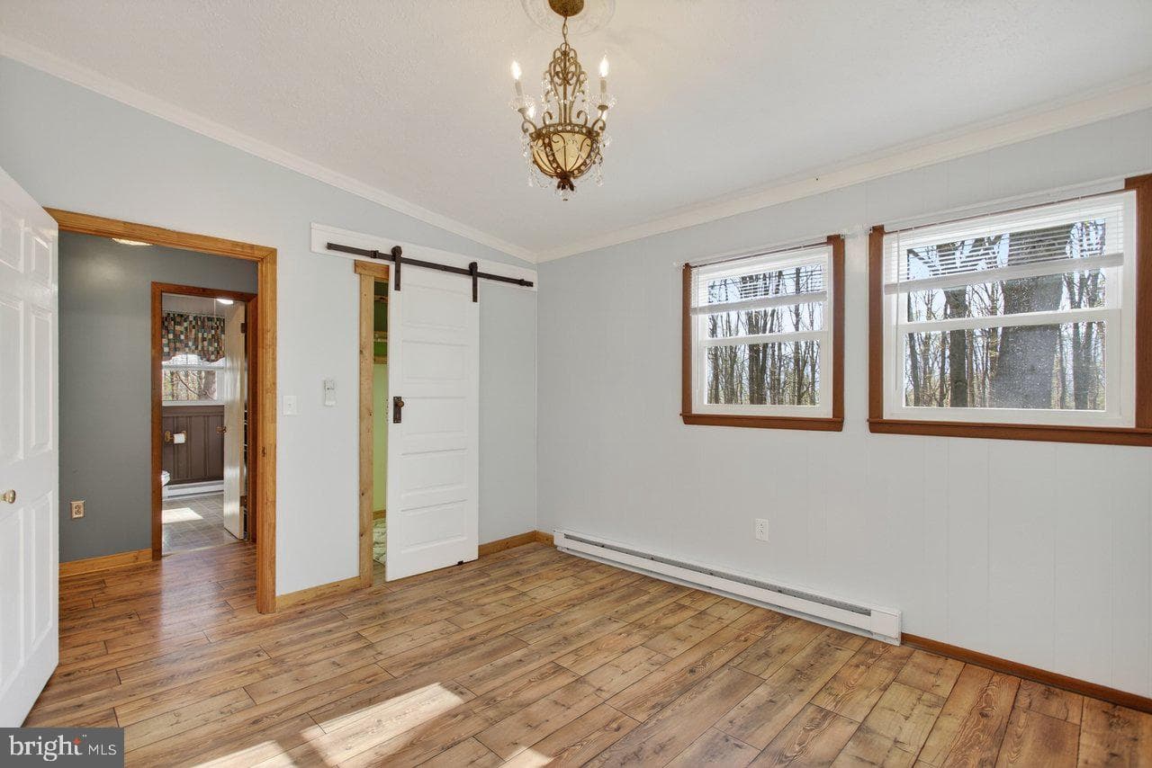 160 Gale Lane photo 27