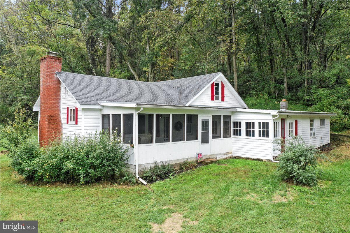 1485 Compton Hollow Road photo 1