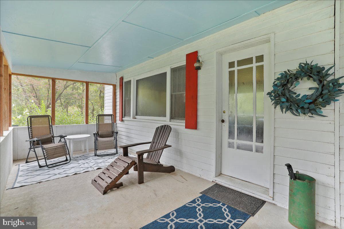 1485 Compton Hollow Road photo 3