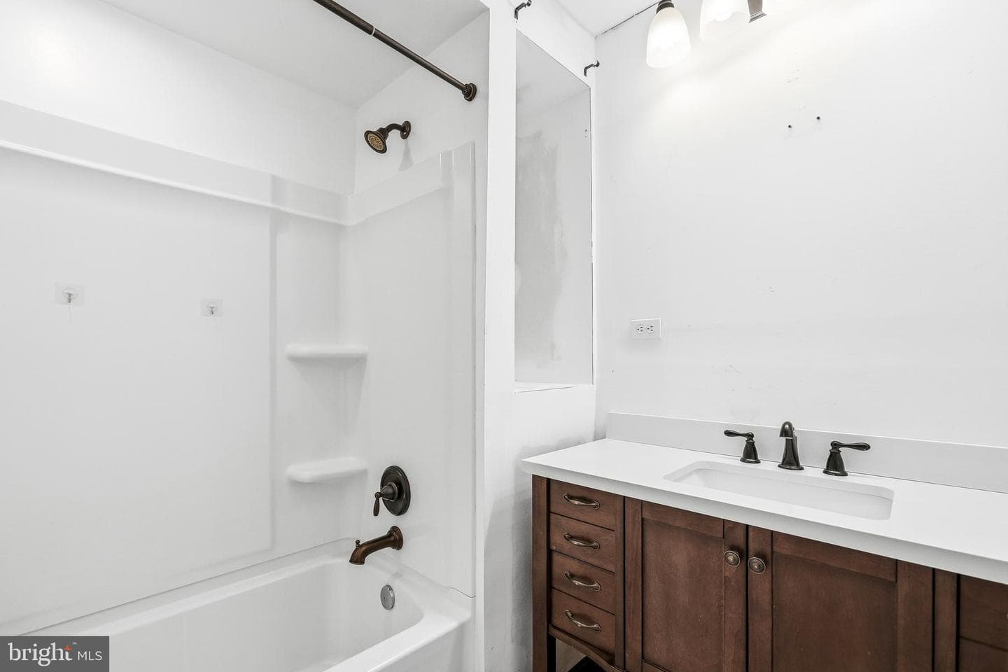 411 Fourth Street photo 19