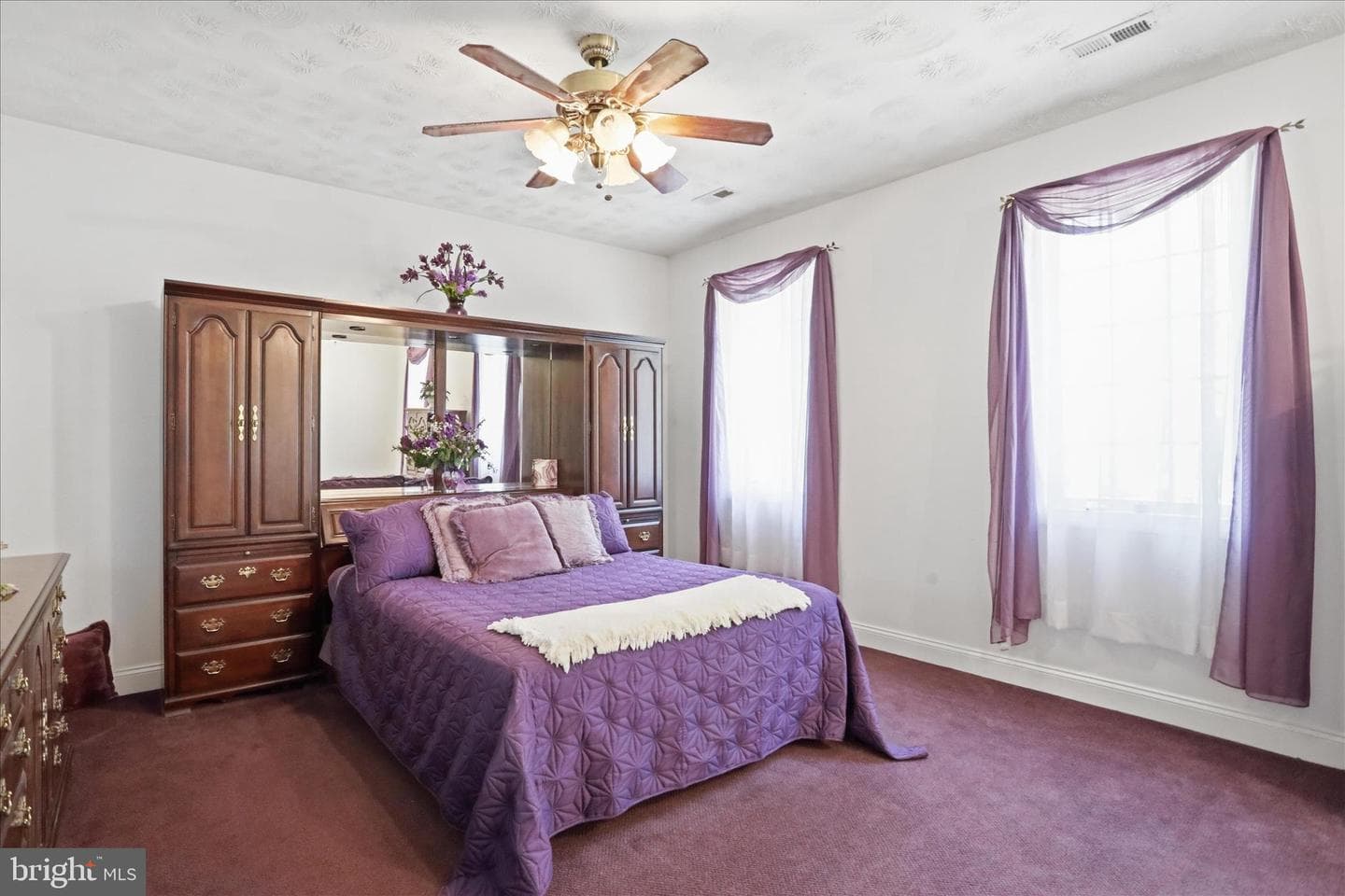 524 S Mcdaniel Lane photo 45