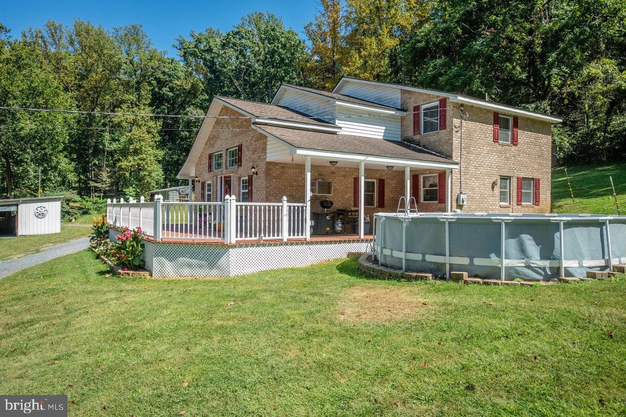 279 Helms Road photo 54