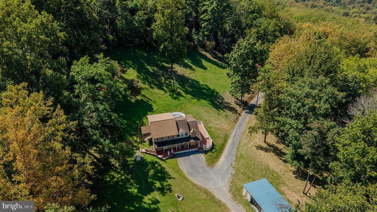 279 Helms Road photo 65