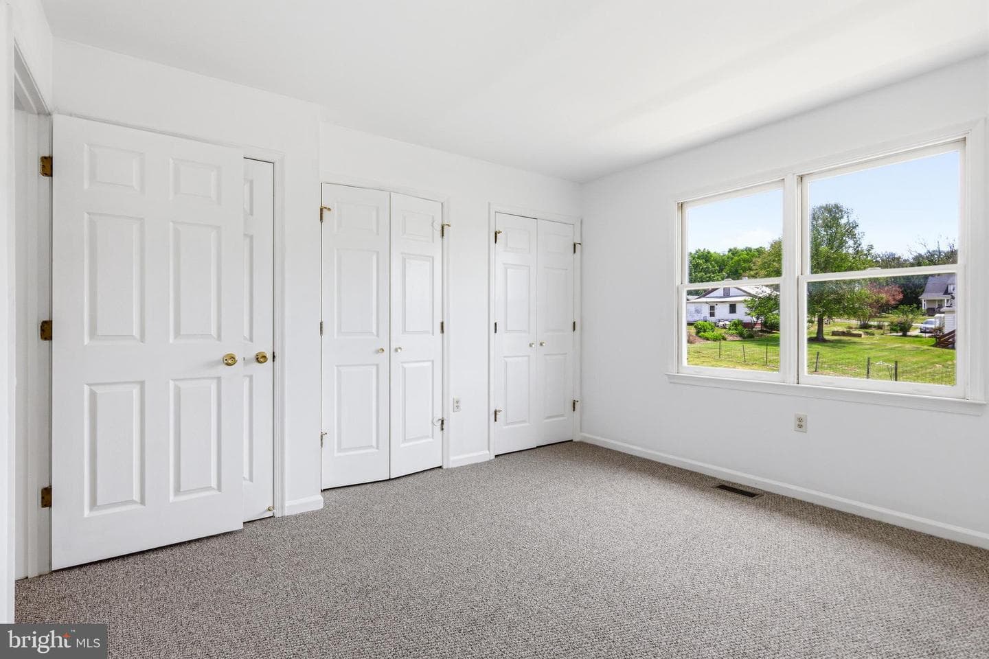 312 Quincy Avenue photo 18