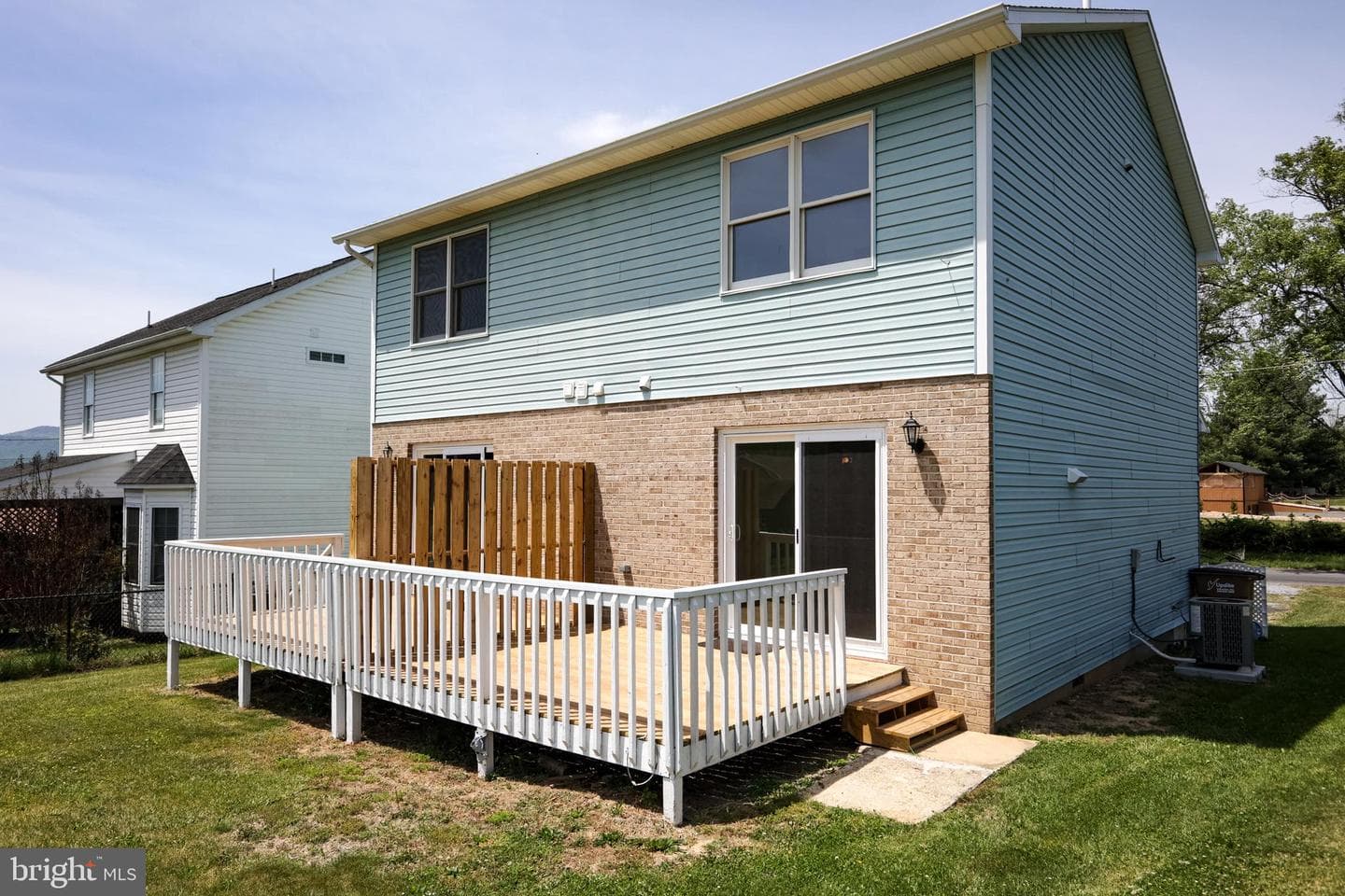 312 Quincy Avenue photo 54