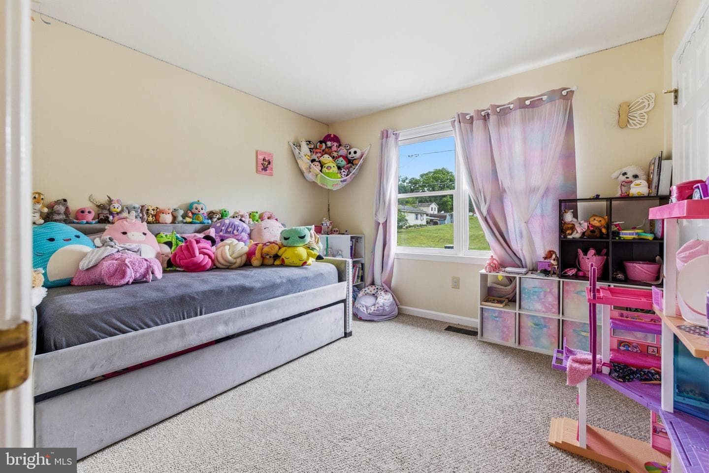 117 Warren Avenue photo 35
