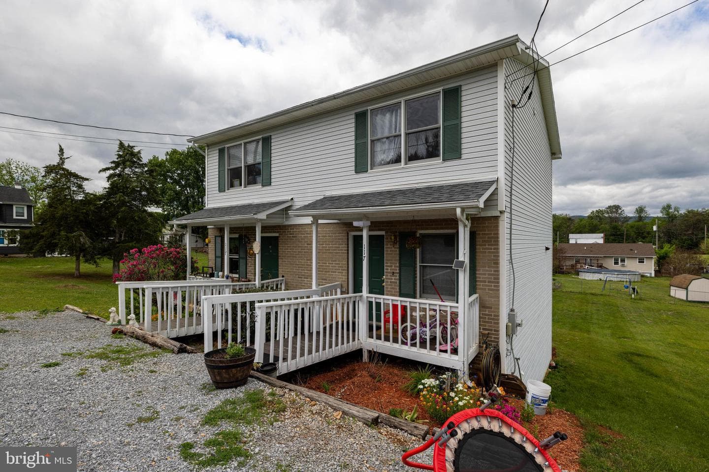 117 Warren Avenue photo 39