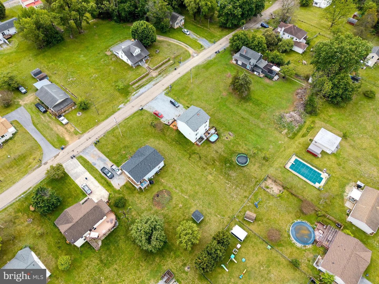 117 Warren Avenue photo 48