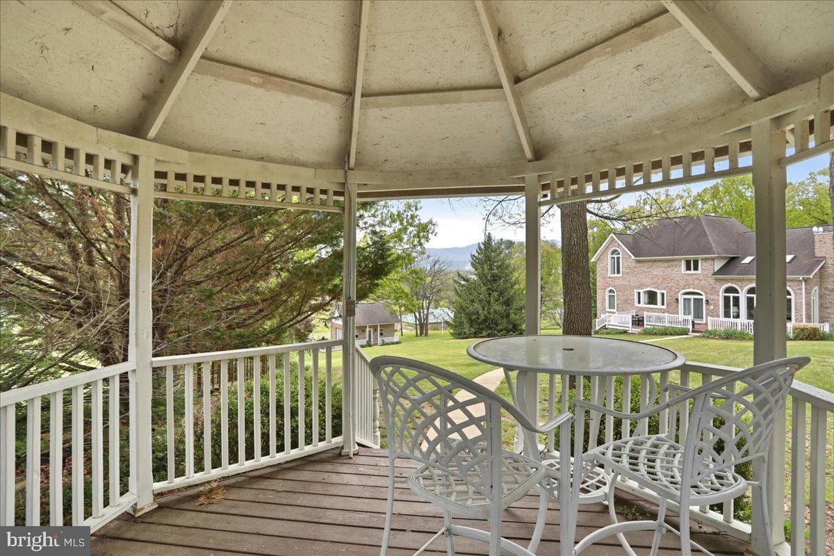 50 Cottage Drive photo 44