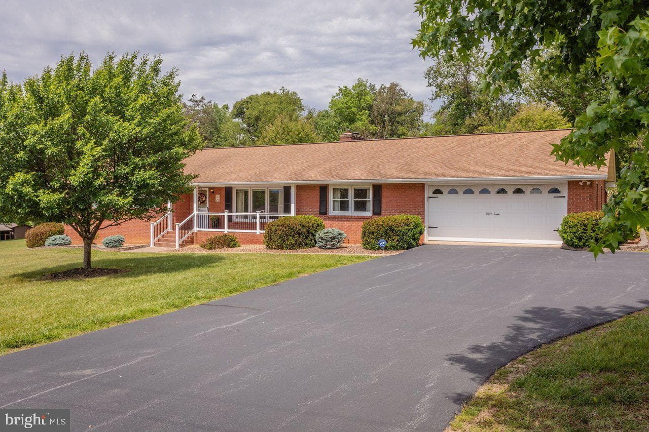 255 Verbena Road photo 33