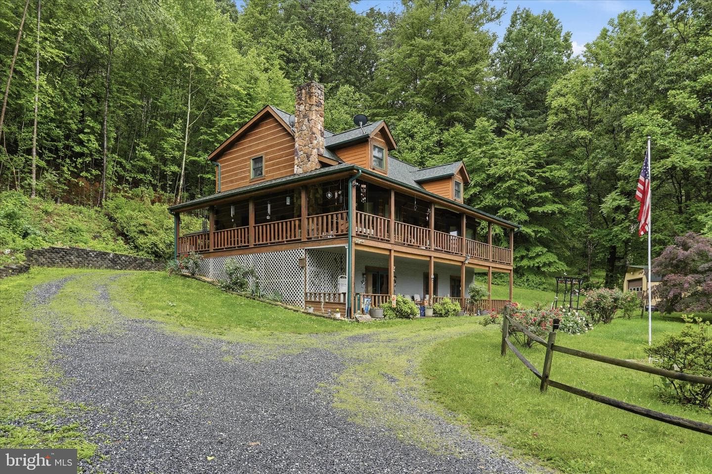 938 Lake Arrowhead Rd photo 4