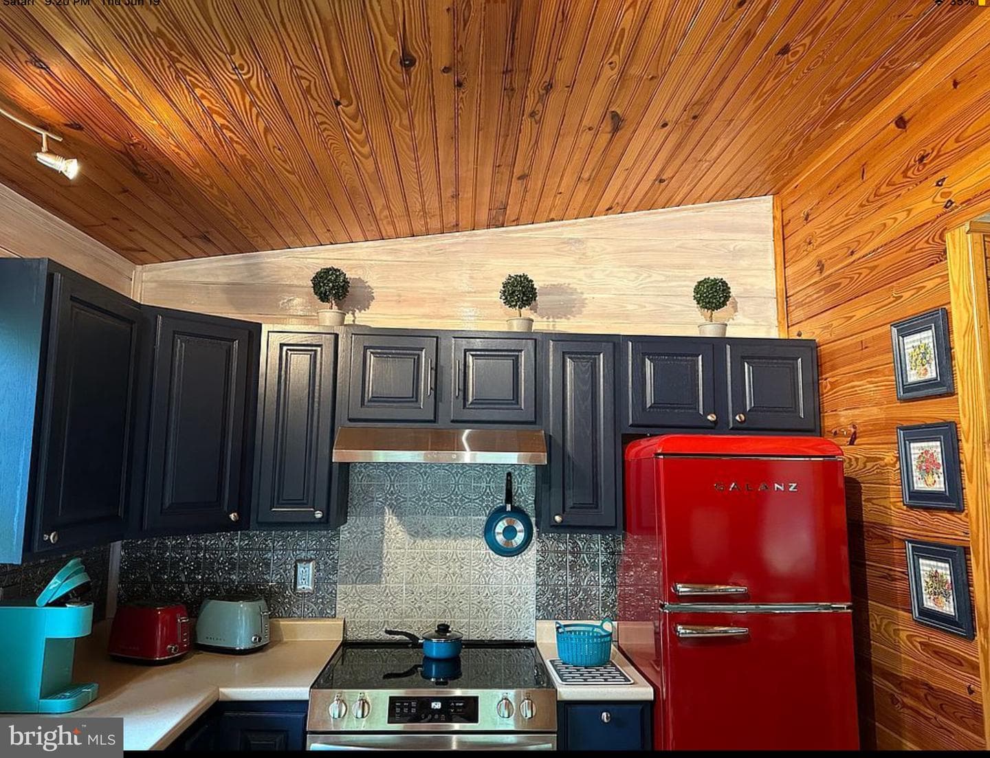 432 Cardinal Drive photo 6