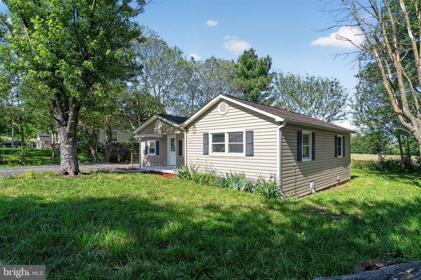 586 Eldon Yates Drive photo 26