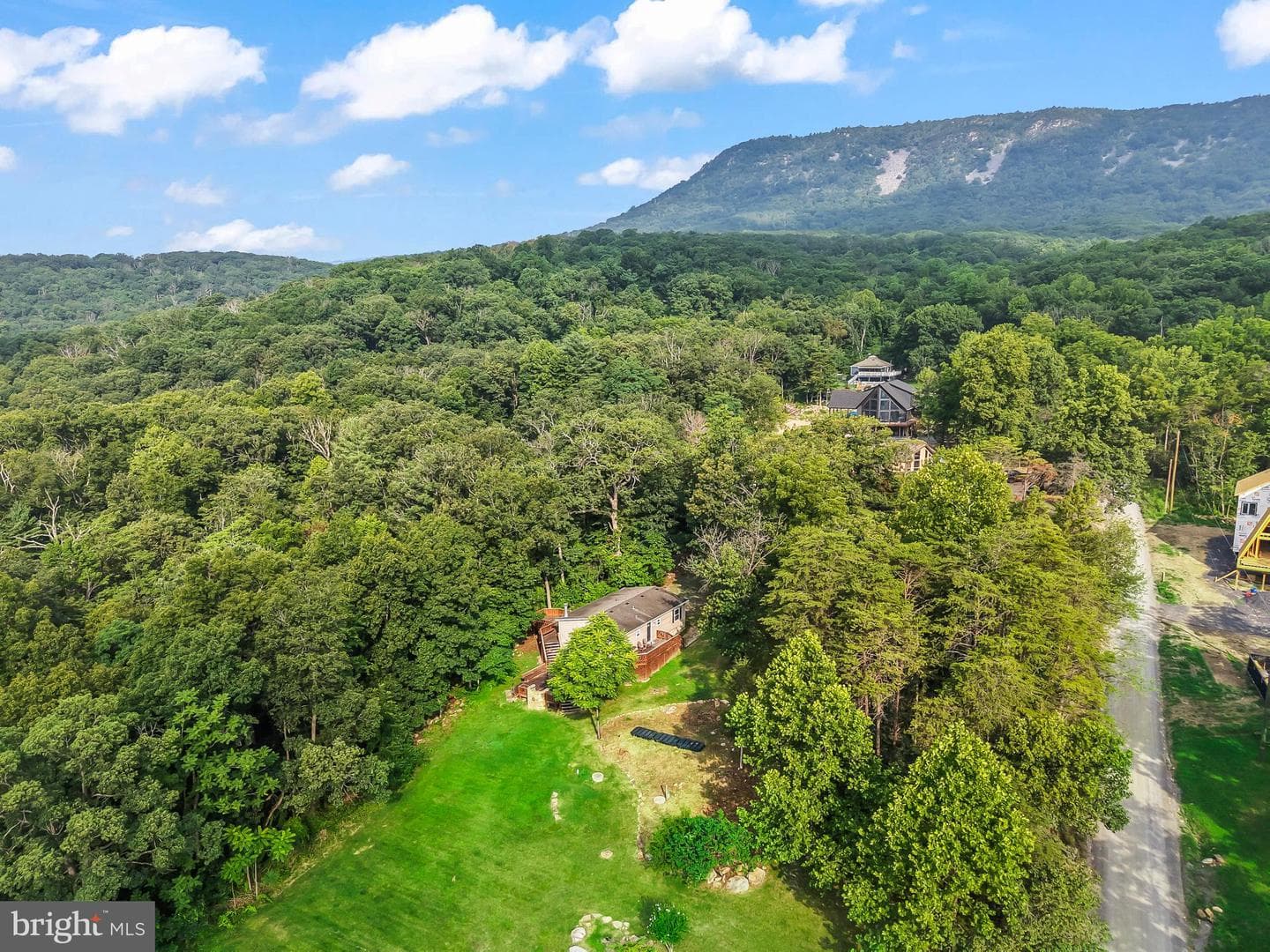 173 Meadow Road, Luray