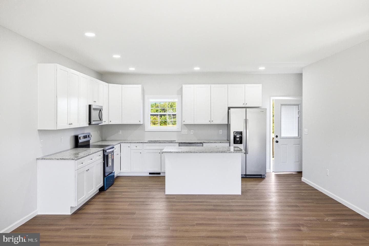 131 Deerfield Estates Drive photo 8