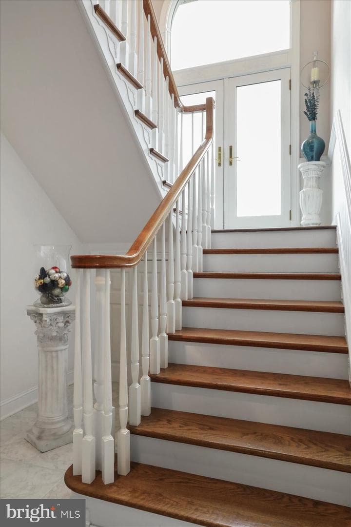 100 Cottage Drive photo 15