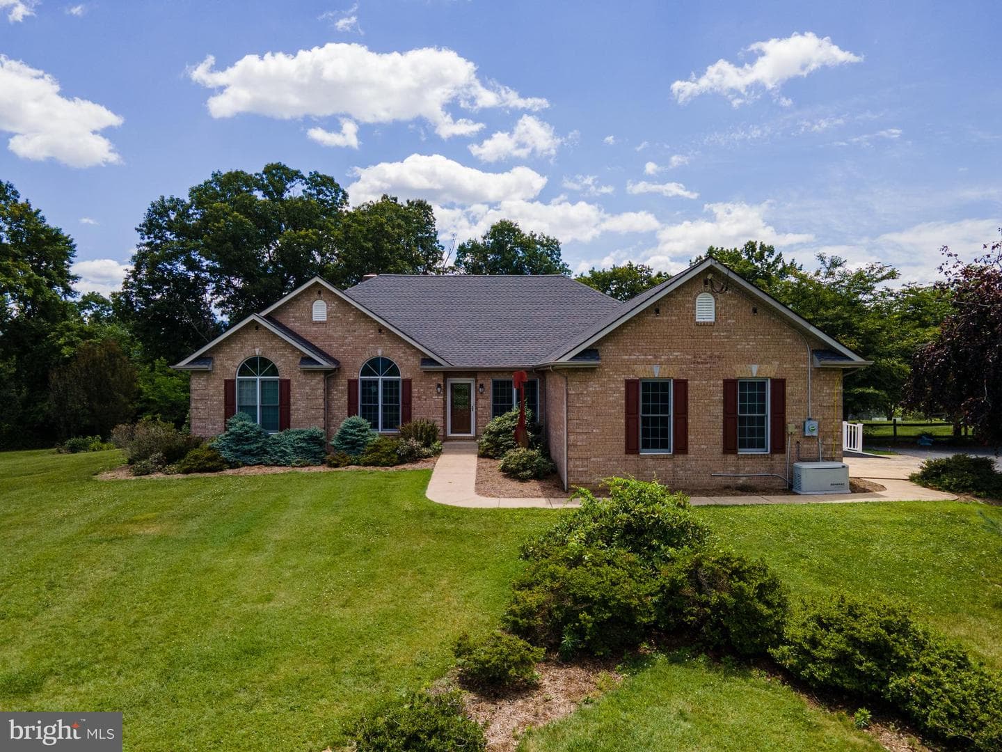 825 Parkview Estates Road, Luray