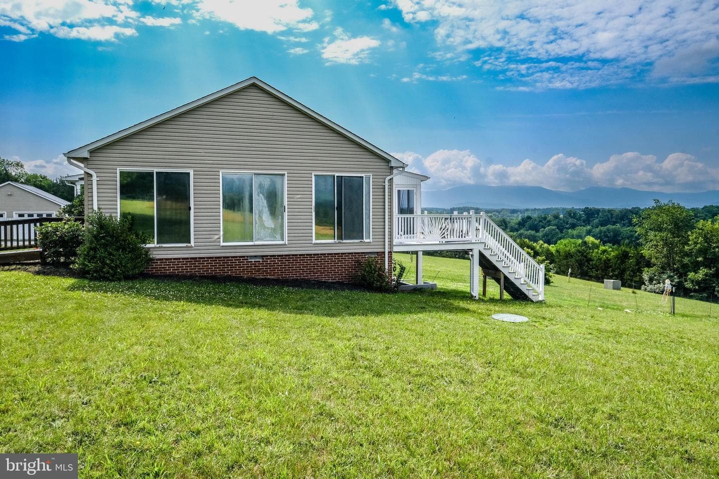 217 Silver Bell Lane photo 6