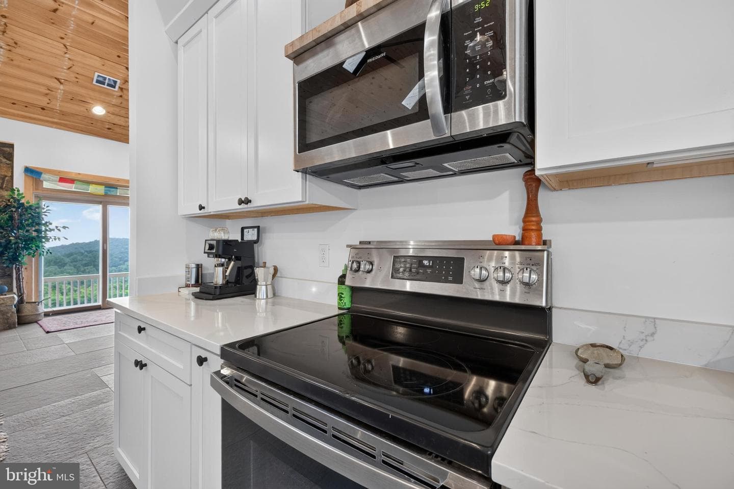 3827 Pine Grove Road photo 20
