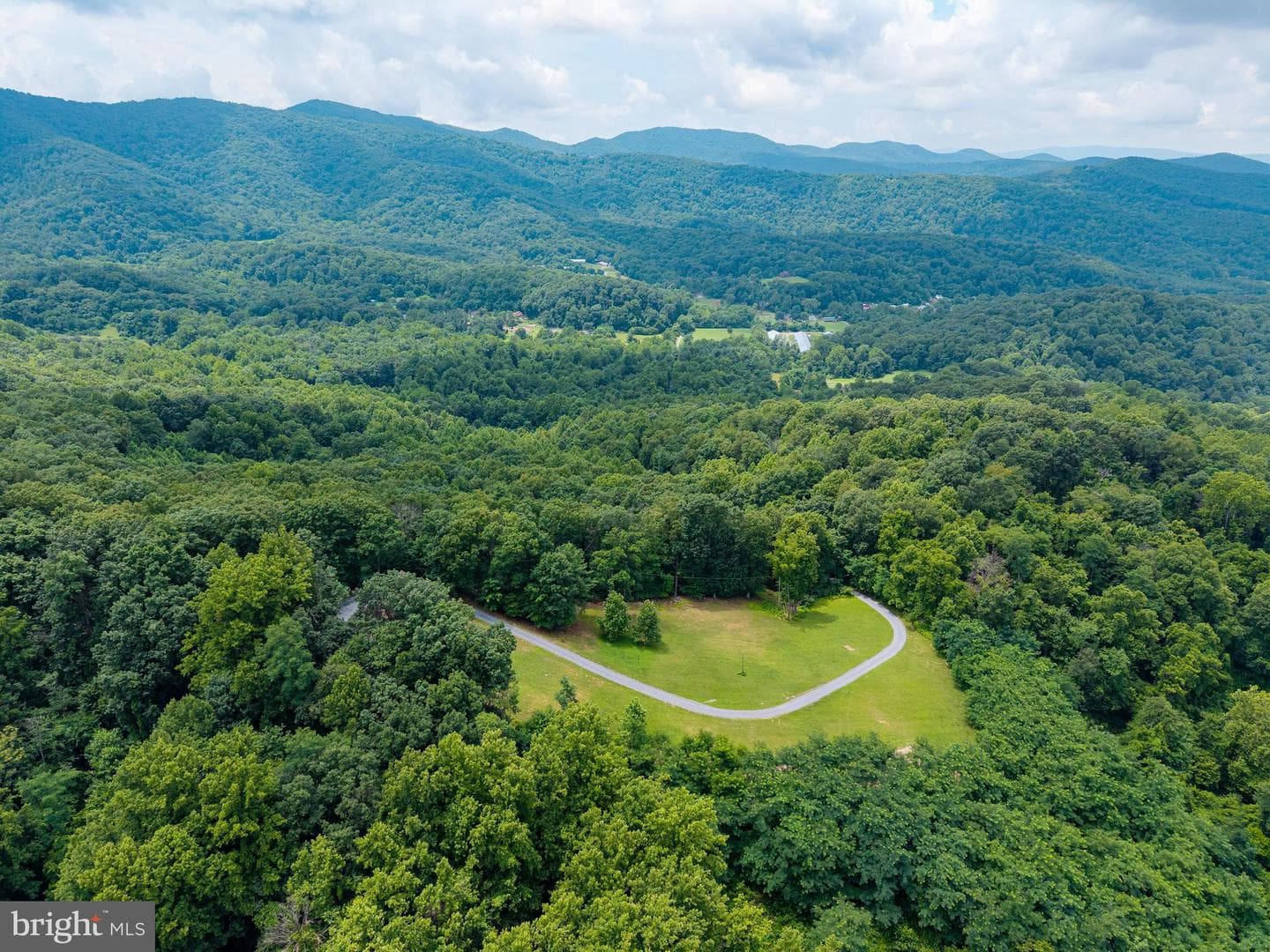 3827 Pine Grove Road photo 98