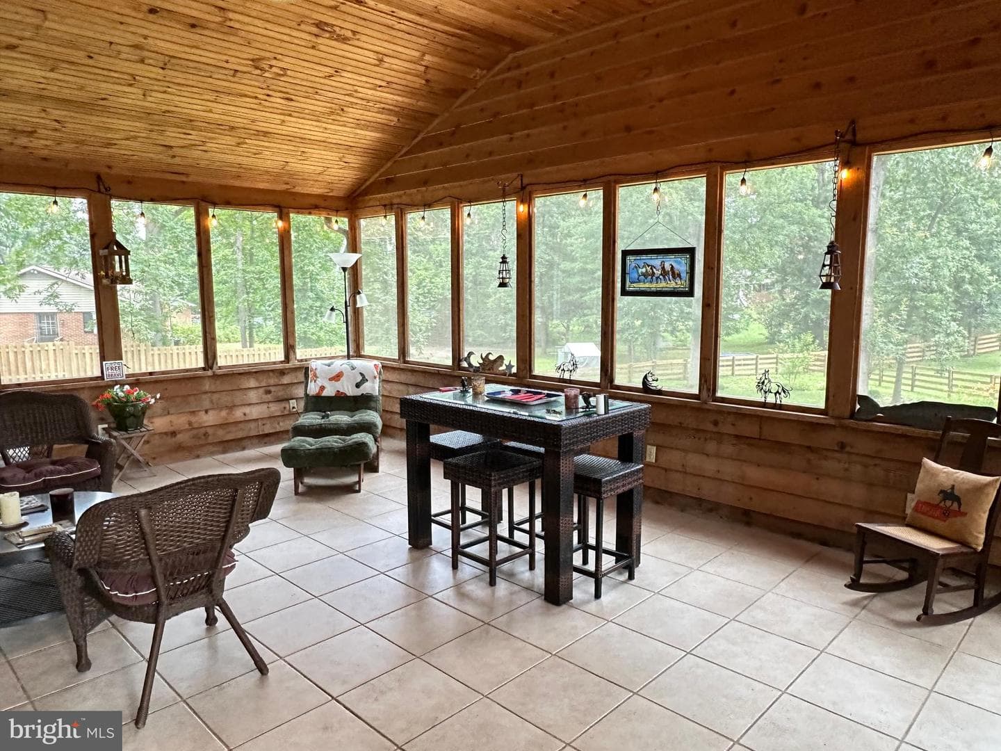579 Circle View Road photo 19