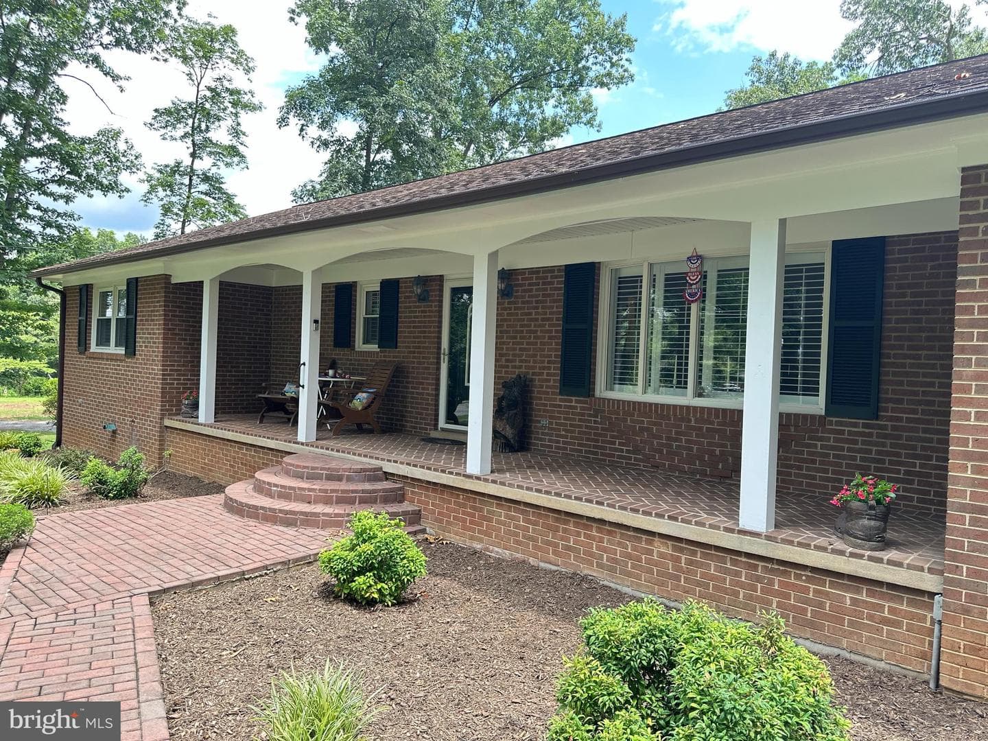 579 Circle View Road photo 5