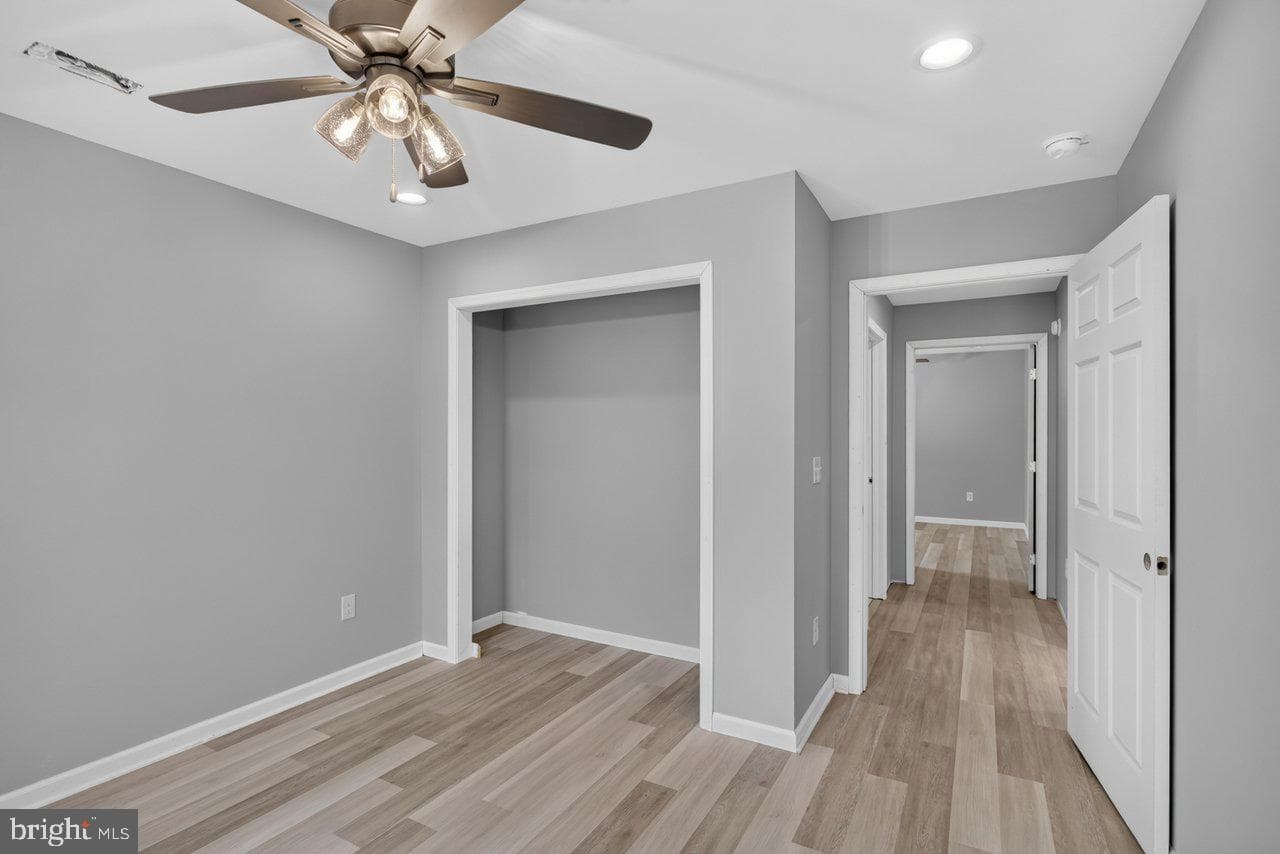 395 Trenton Ave photo 14