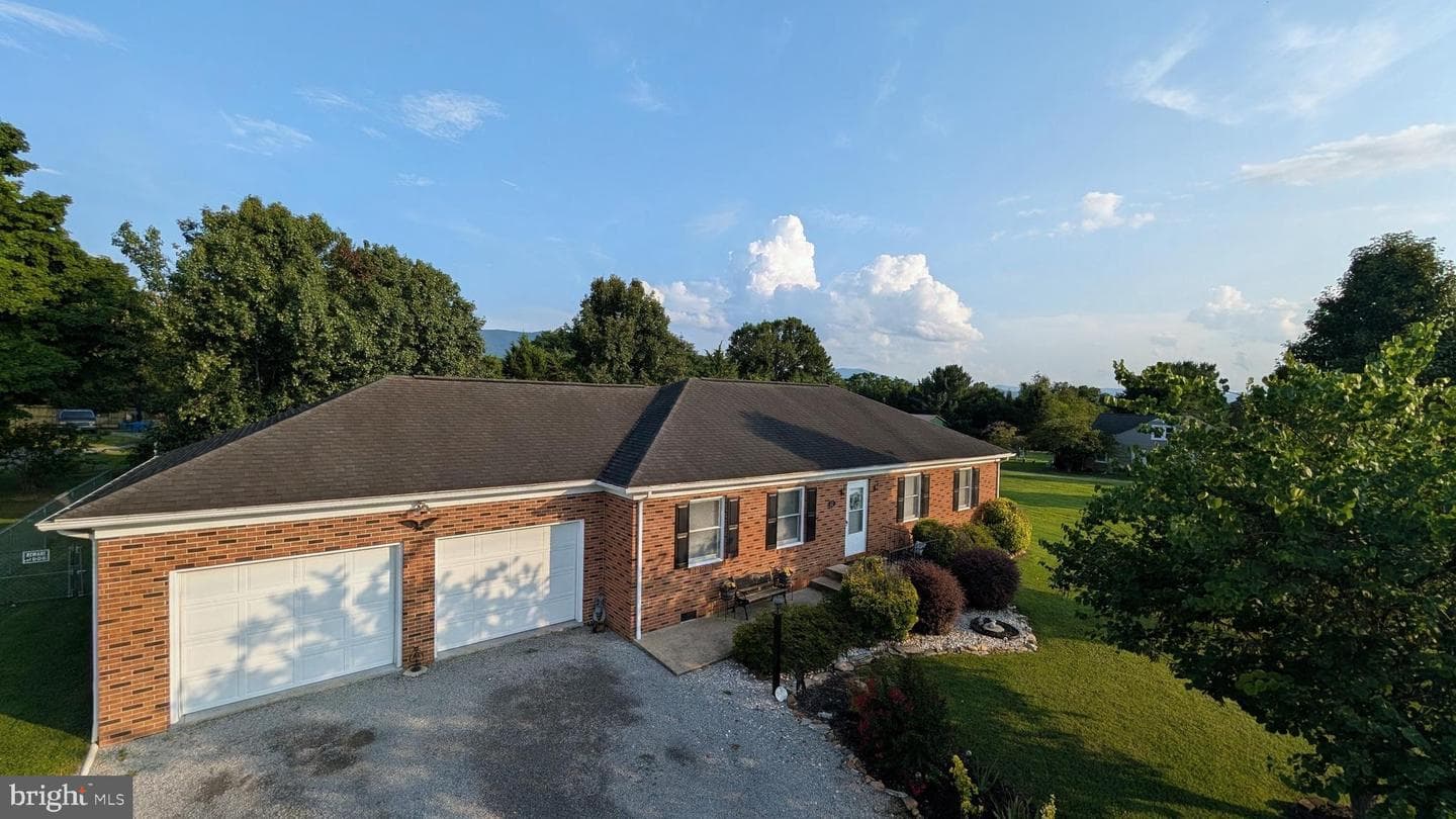 22 Antioch Road photo 1