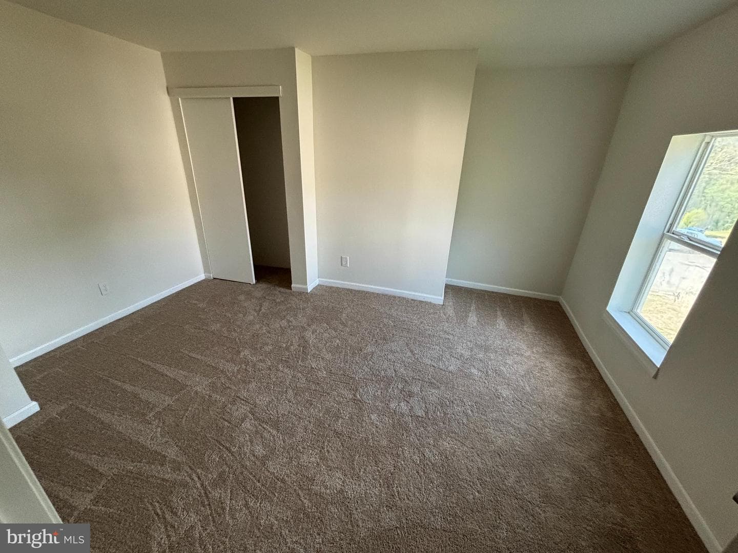 536 St Mark Street photo 10