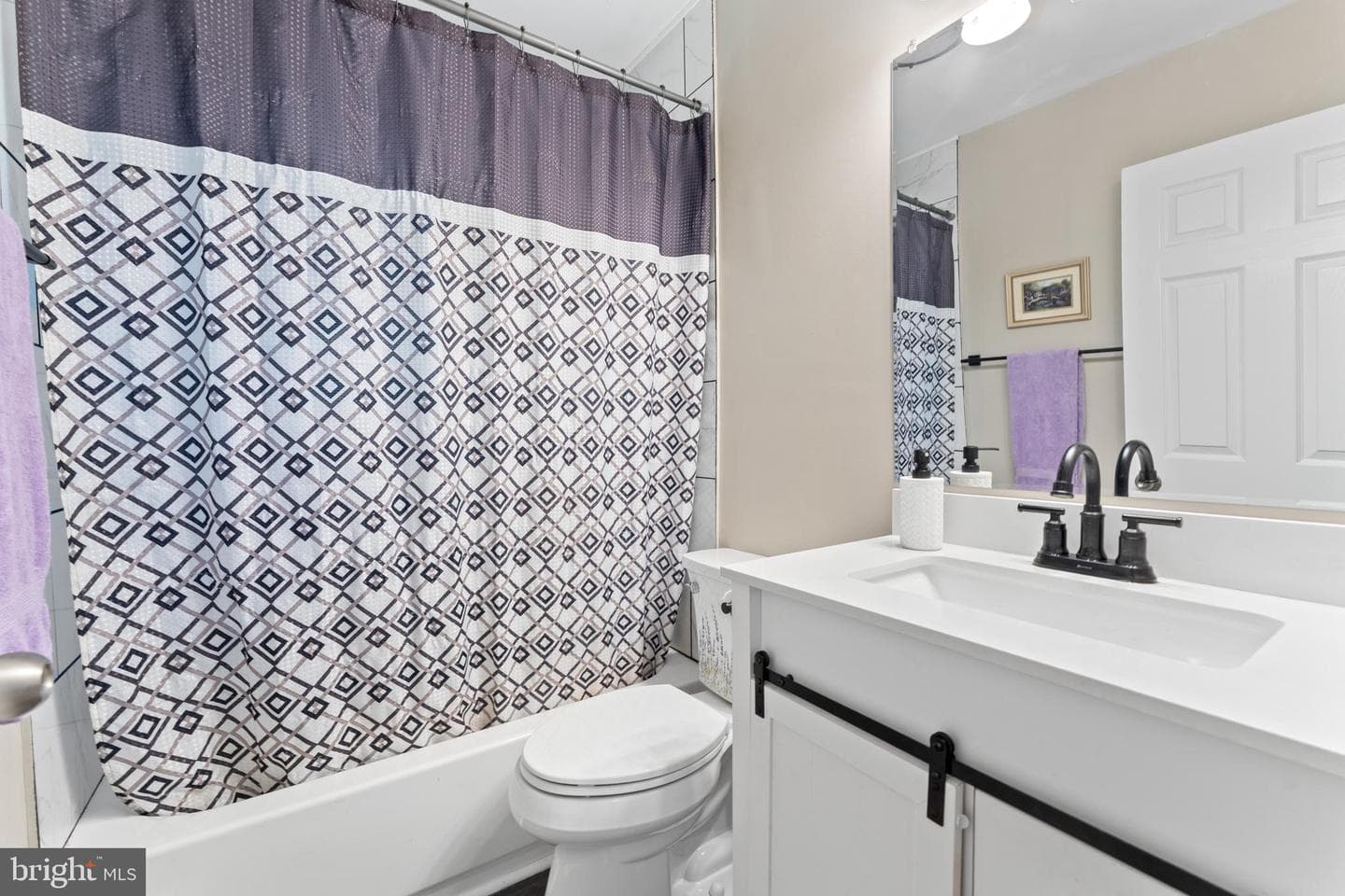 24 S Burch Street photo 11