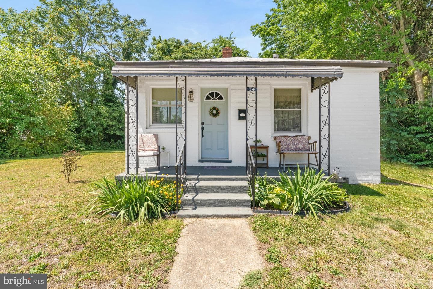 24 S Burch Street photo 3