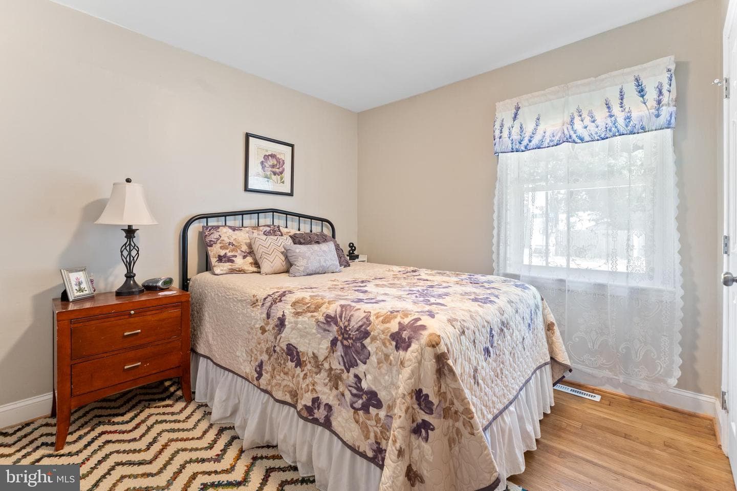 24 S Burch Street photo 9