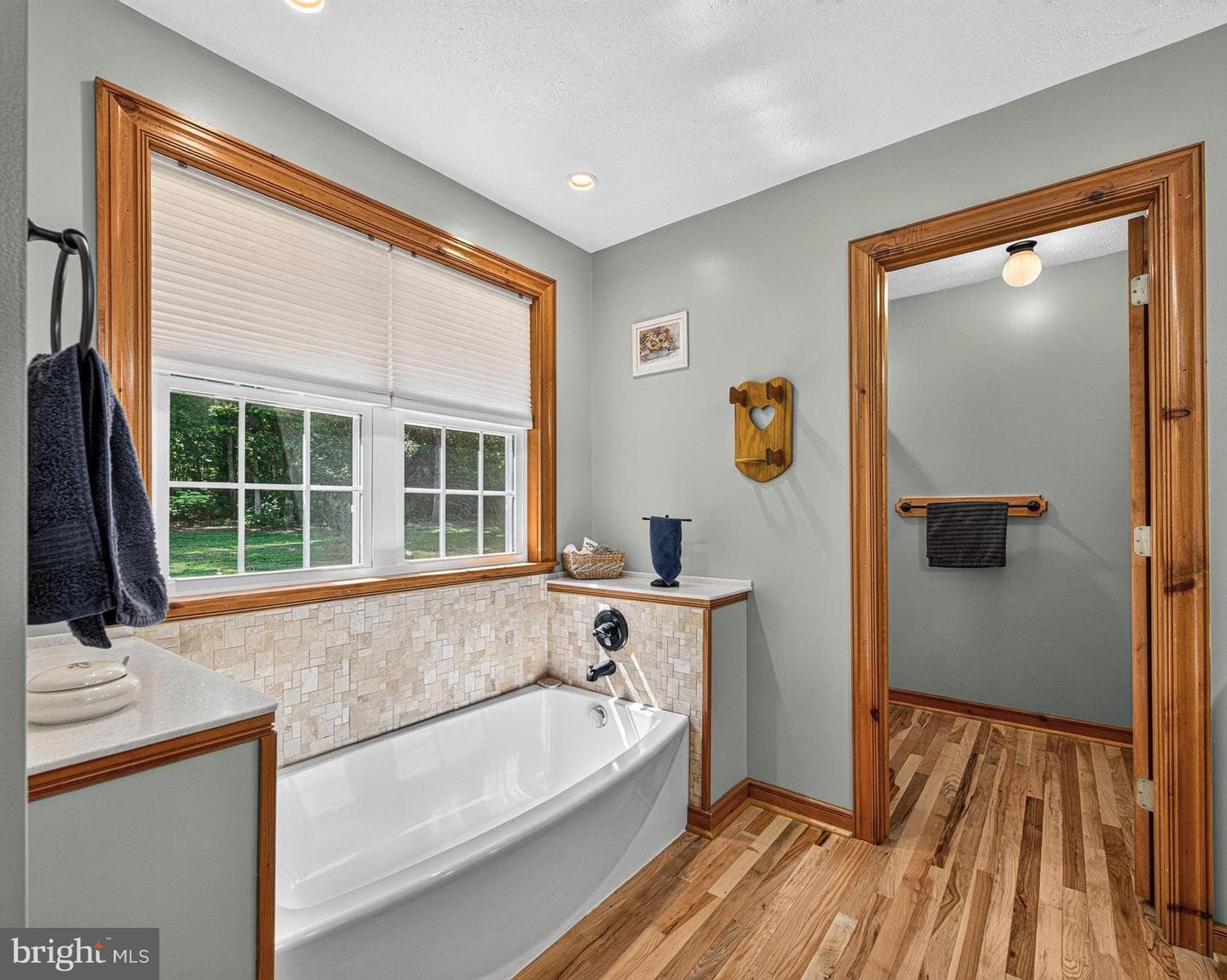 89 Watson Boulevard photo 37