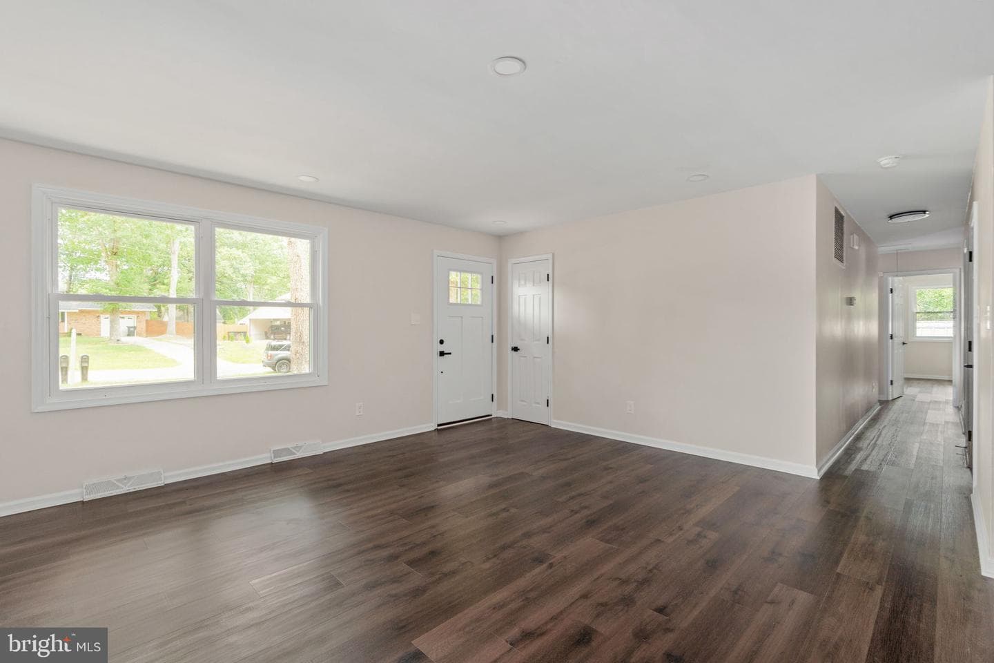7805 Bronze Lane photo 15