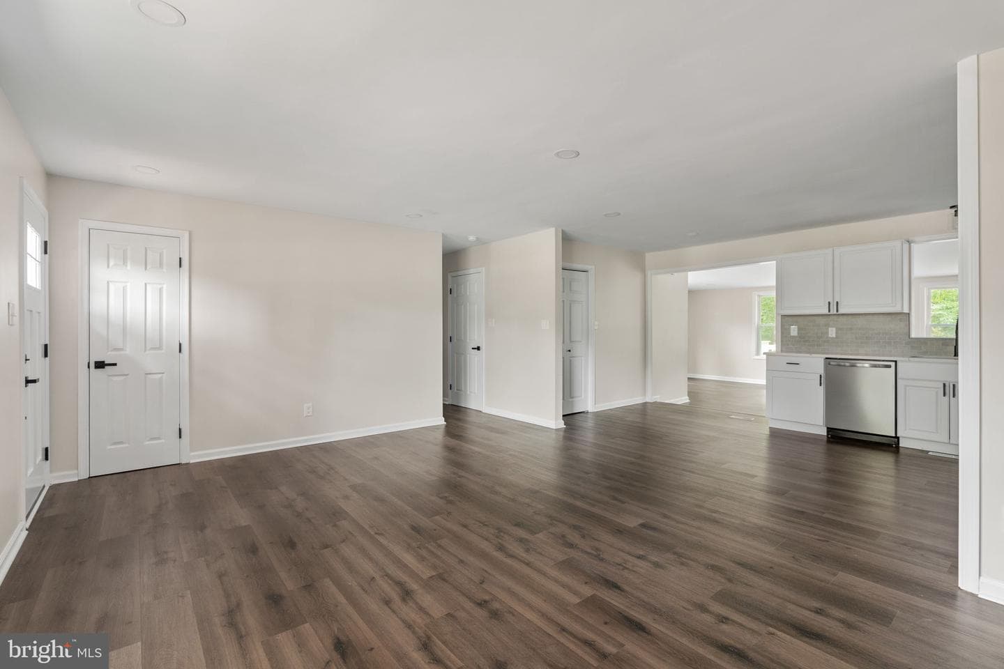 7805 Bronze Lane photo 16